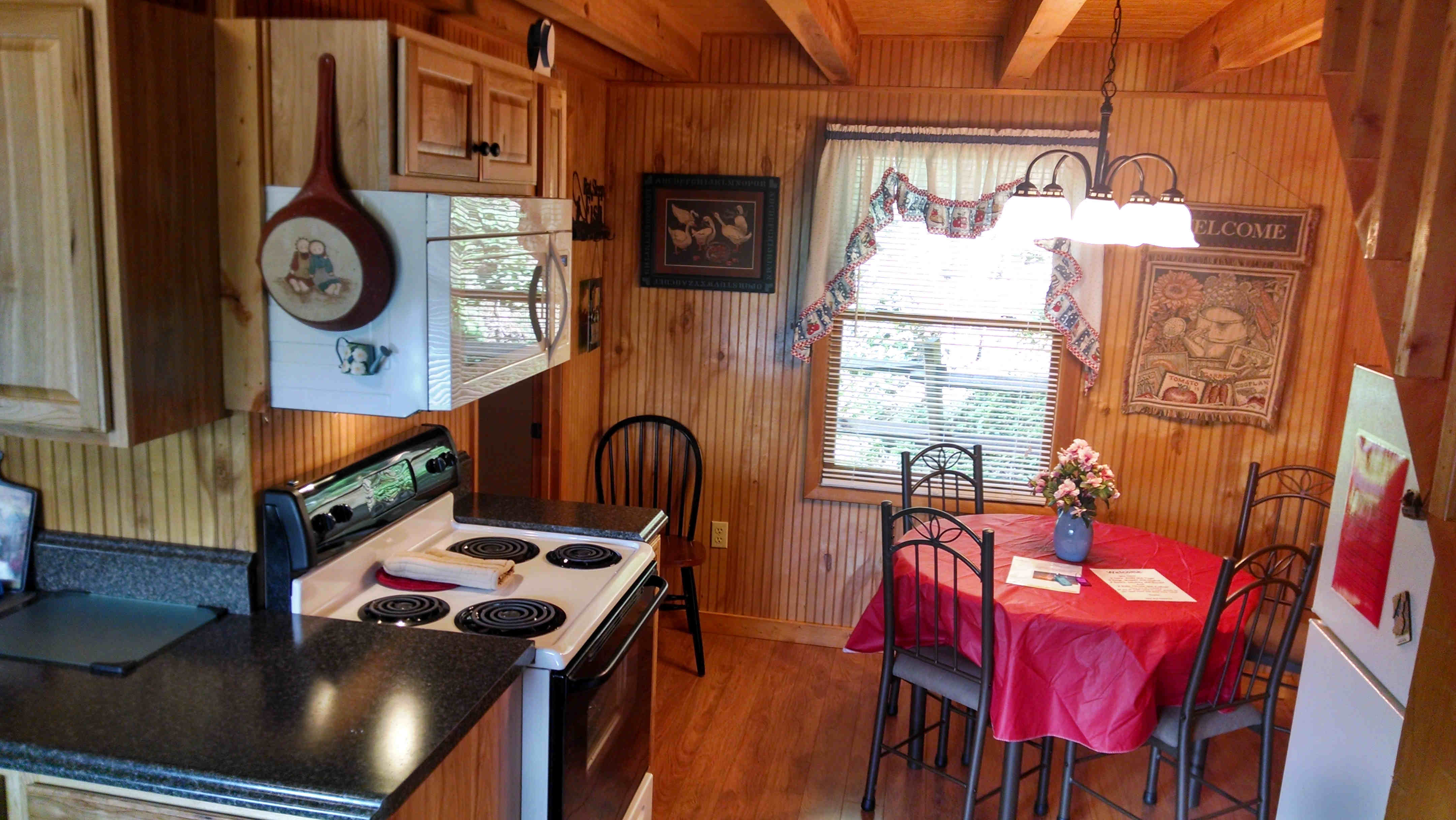 Cabin 2 Dining Room