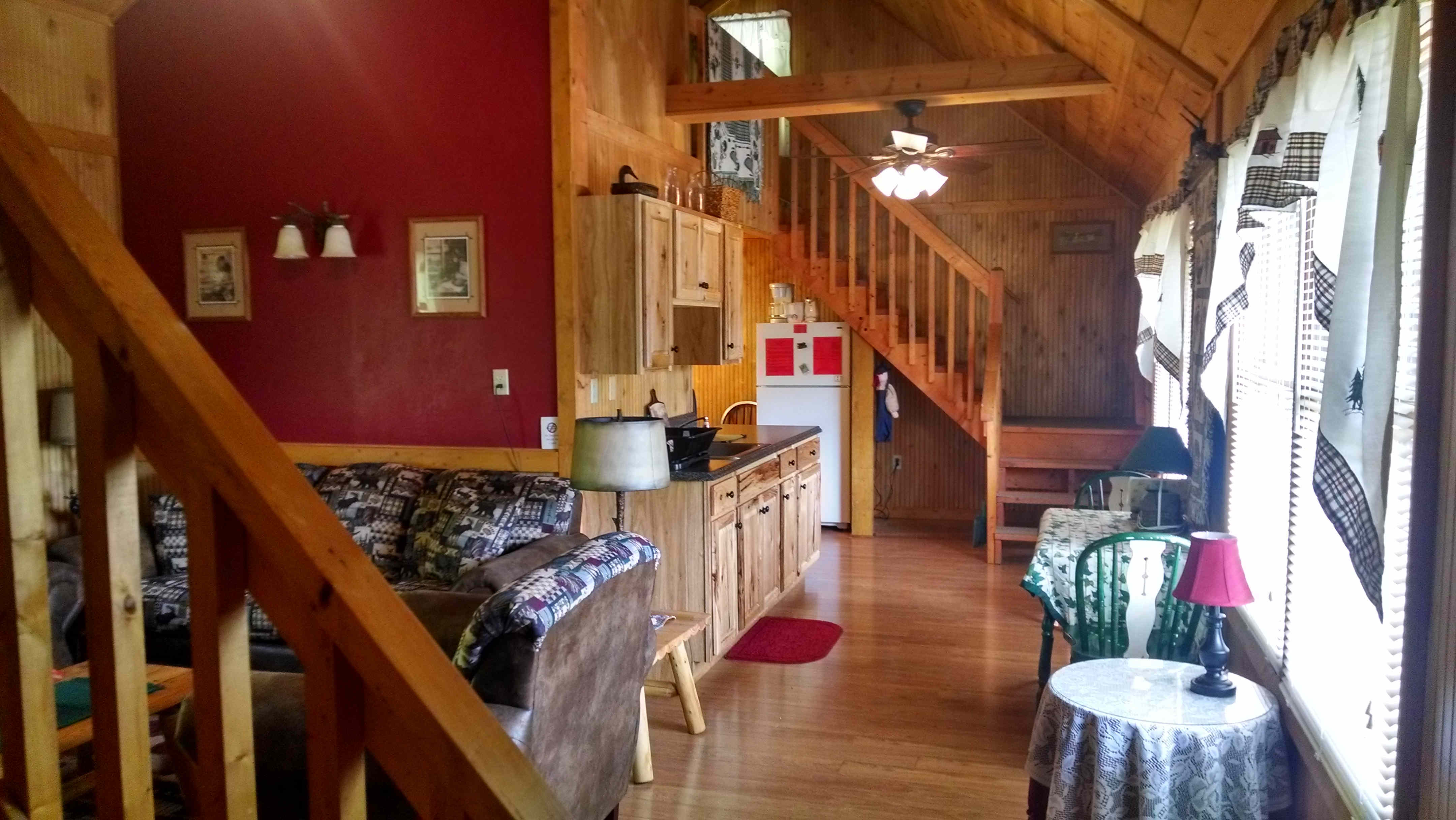 Cabin 2 Living Room